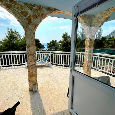 Art Tatil Evi Bast