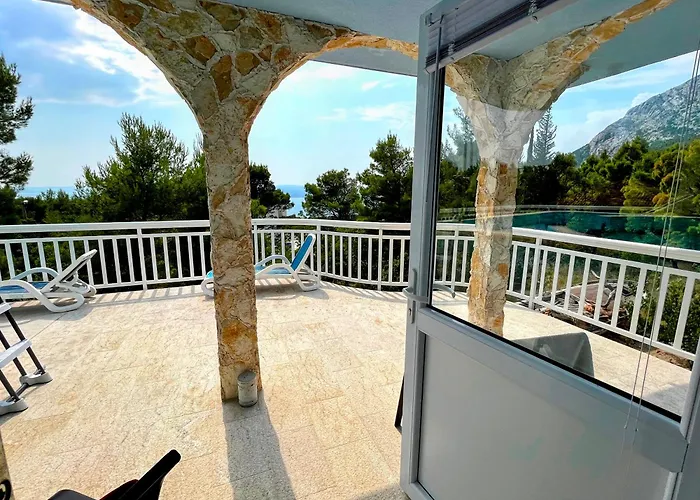 Art Tatil Evi Bast
